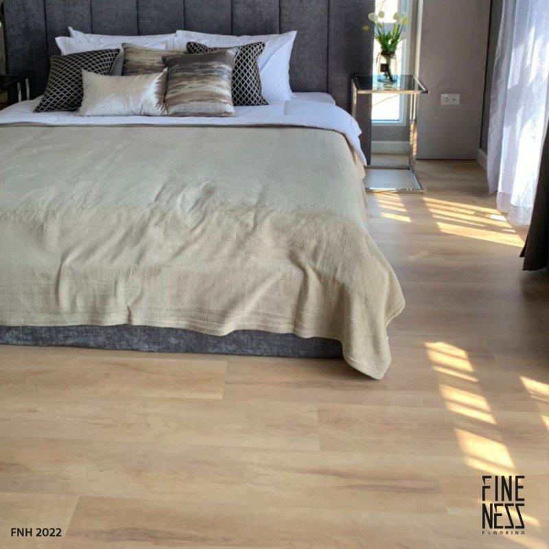 FINENESS FLOORING FNH 2022 ไม้พื้น HDF Flooring คลิ๊กล็อค สีน้ำตาลอ่อน หนา 8 มม.