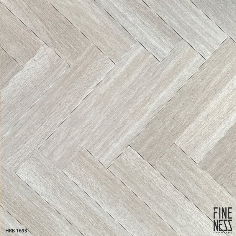 FINENESS FLOORING HRB 1675 พื้น SPC Herringbone ลายก้างปลา คลิ๊กล็อค ลายไม้โอ๊คขาว ความหนา 5 มม.